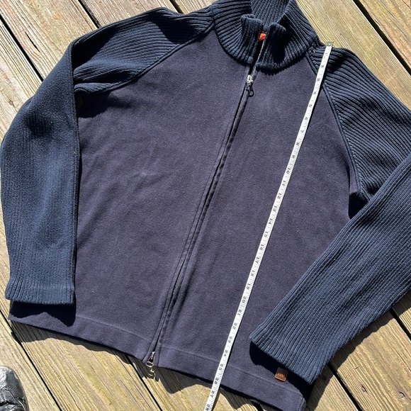 Hugo Boss cotton-blend navy sweater L-XL - Picture 10 of 10